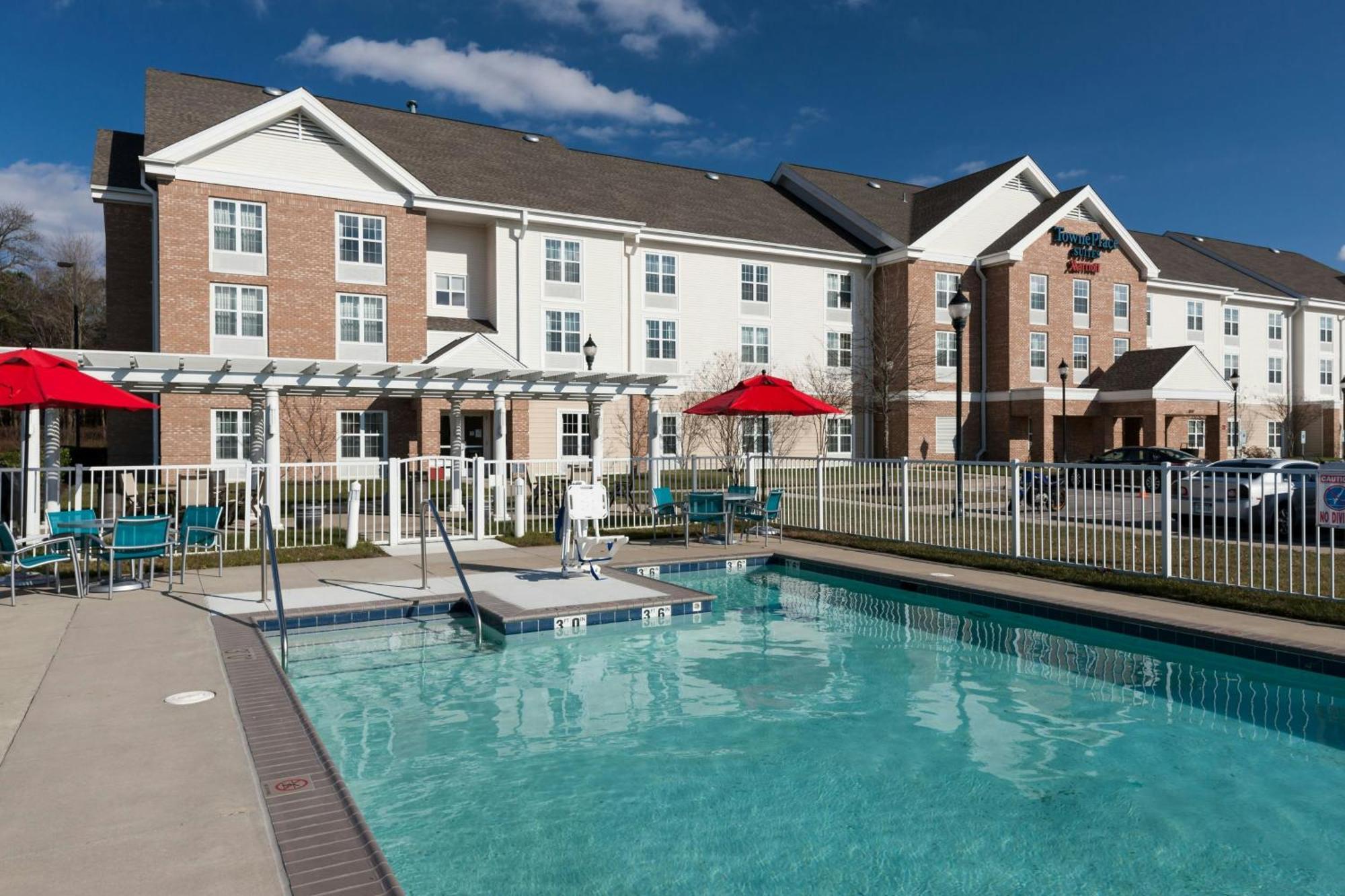 Towneplace Suites Suffolk Chesapeake Екстер'єр фото