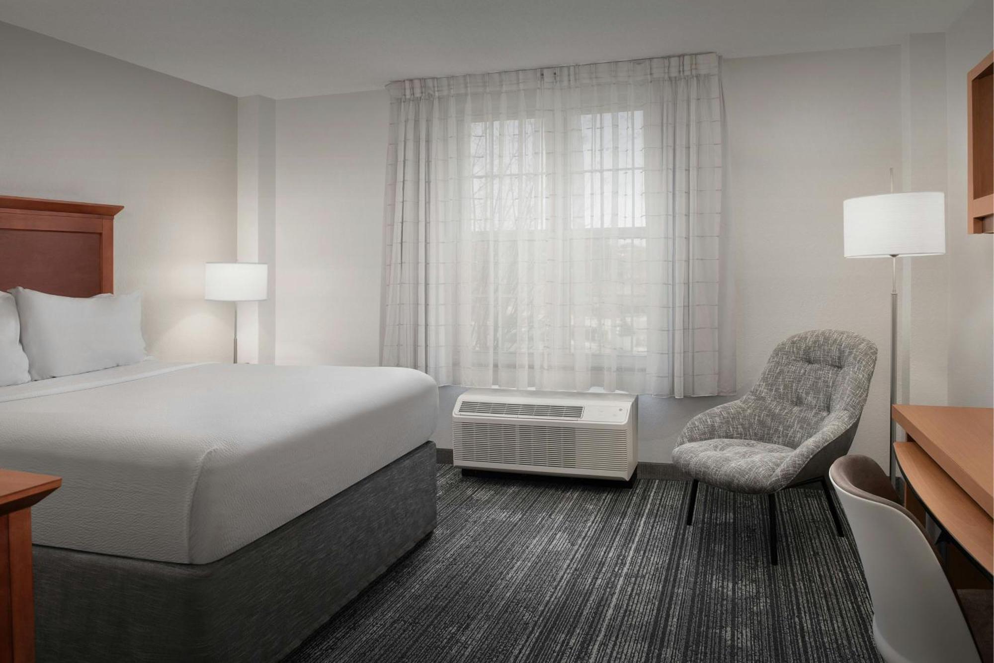 Towneplace Suites Suffolk Chesapeake Екстер'єр фото