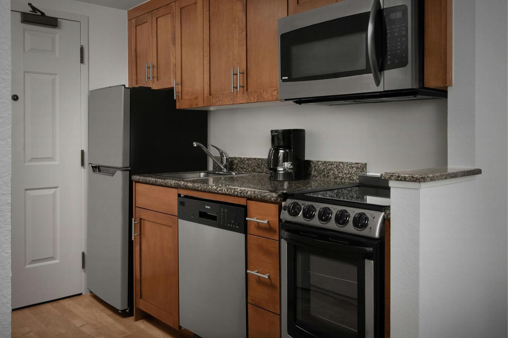 Towneplace Suites Suffolk Chesapeake Екстер'єр фото