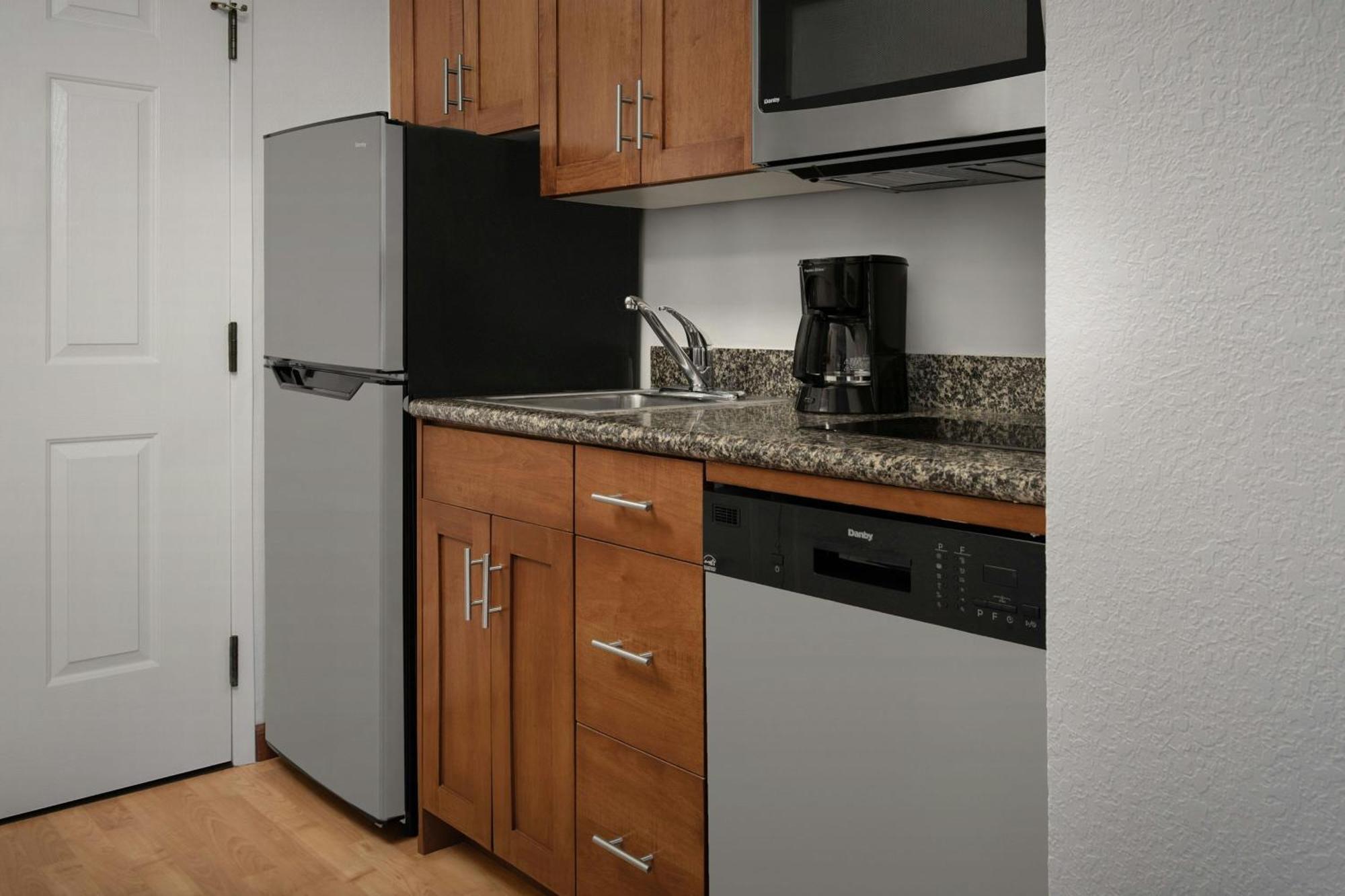 Towneplace Suites Suffolk Chesapeake Екстер'єр фото
