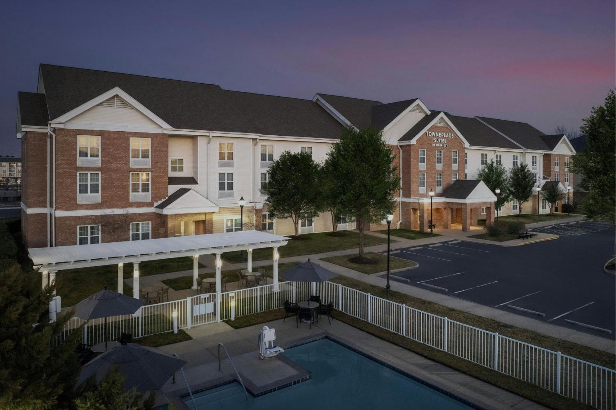 Towneplace Suites Suffolk Chesapeake Екстер'єр фото
