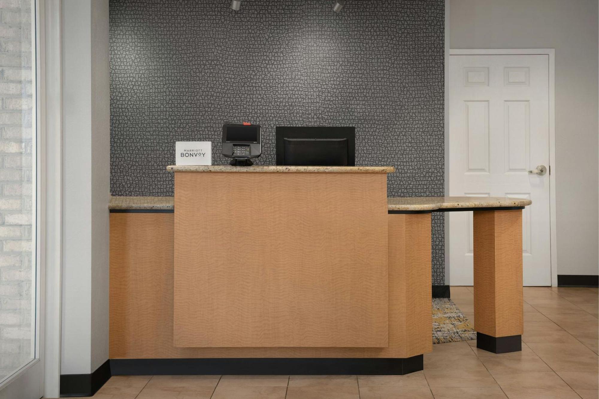 Towneplace Suites Suffolk Chesapeake Екстер'єр фото